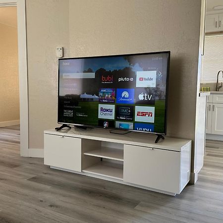 Entire Lovely 3-Bedroom Home W Yard, Parking Chula Vista Extérieur photo
